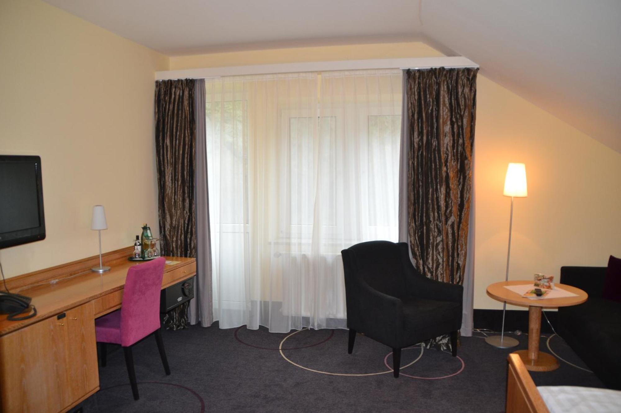 Koehlers Forsthaus Wellness & Genuss Hotel Aurich Exterior photo